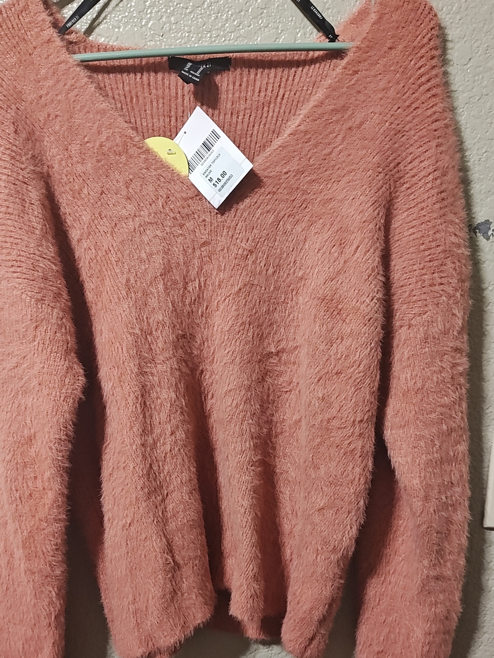 Forever 21 Fuzzy V-Neck Sweater in Dusty Rose